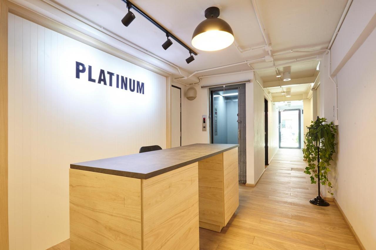 Platinum Deluxe Shopping Apartments Bangkok Exterior photo